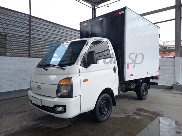 HR HDB 2.5 ANO 2015/2016