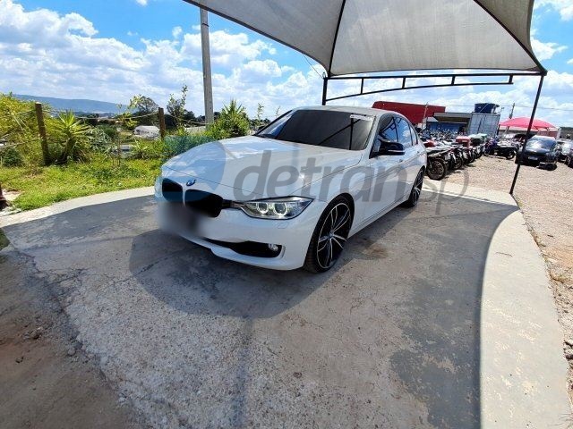 320i 2.0 16V TURBO  4P AT ANO 2013/2014